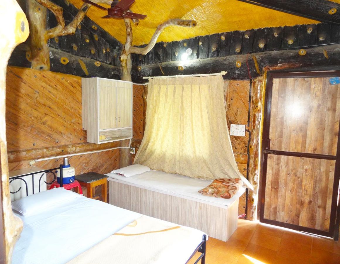 Surya Shibir Resort ปูเน่ ภายนอก รูปภาพ